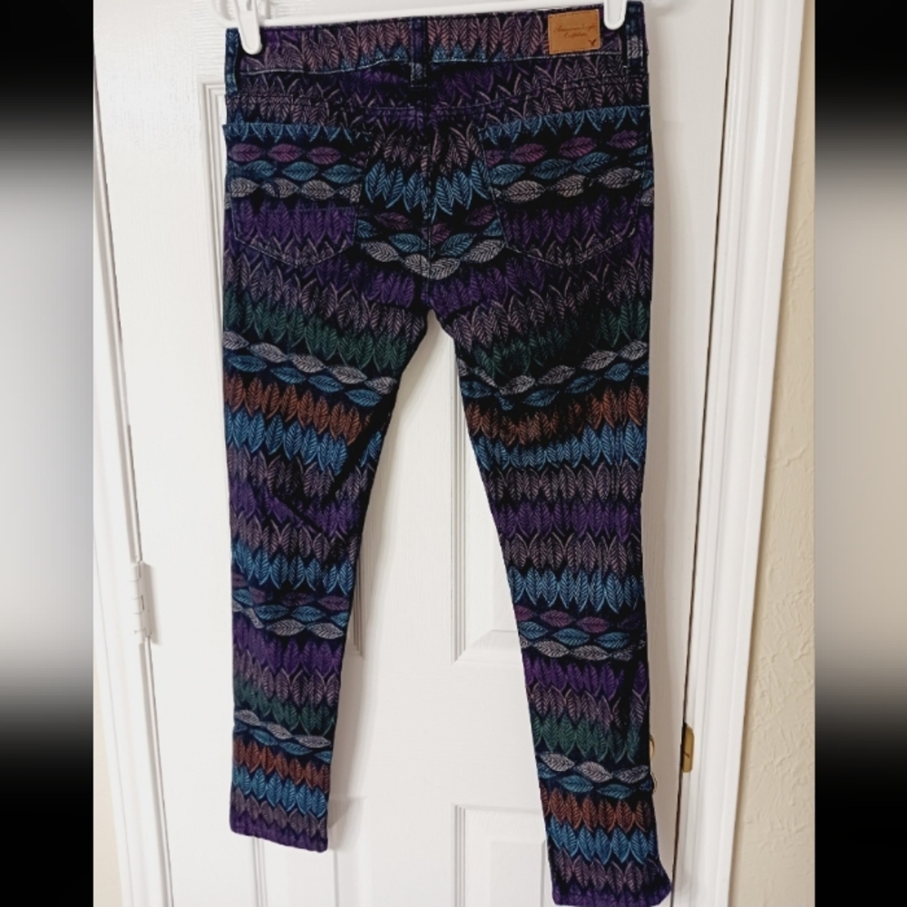 American Eagle Outfitters Leaf Patterned Jeggings… - image 3